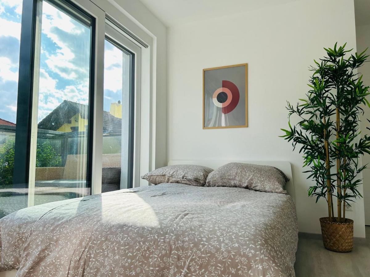 Апартаменты Modern - Free Parking - Balcony Вена Экстерьер фото